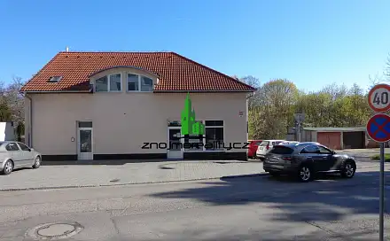 Prodej obchodních prostor 300 m², Gagarinova, Znojmo