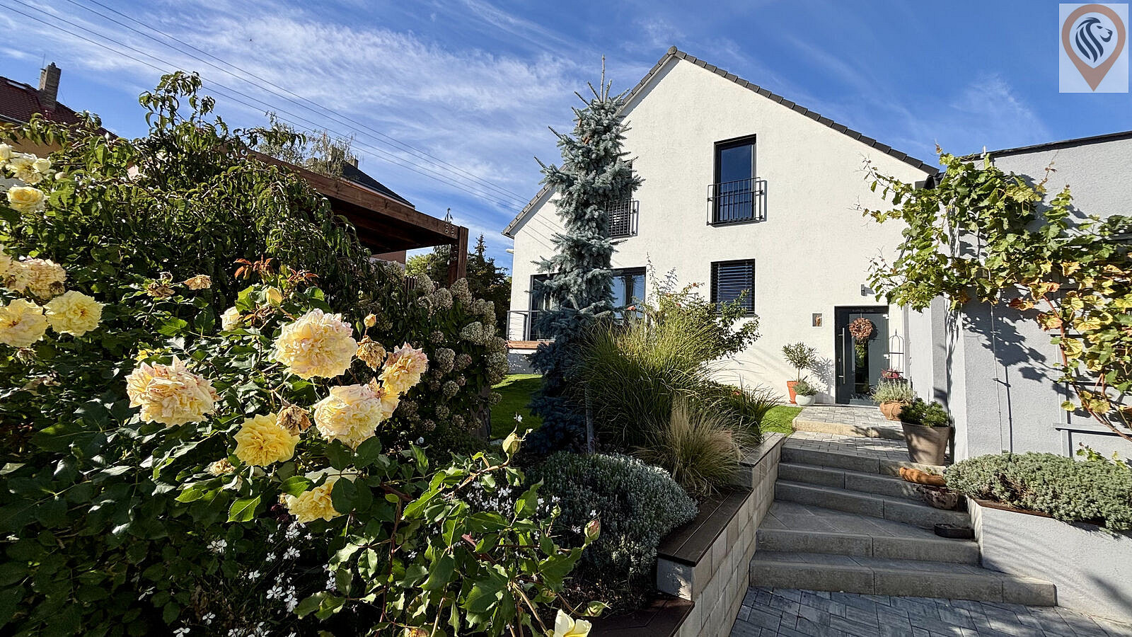 Prodej domu 203 m² s pozemkem 406 m² – fotografie 3