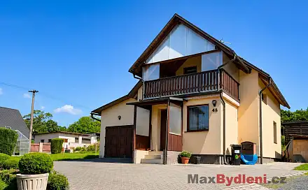 Prodej domu 168 m² s pozemkem 961 m²
