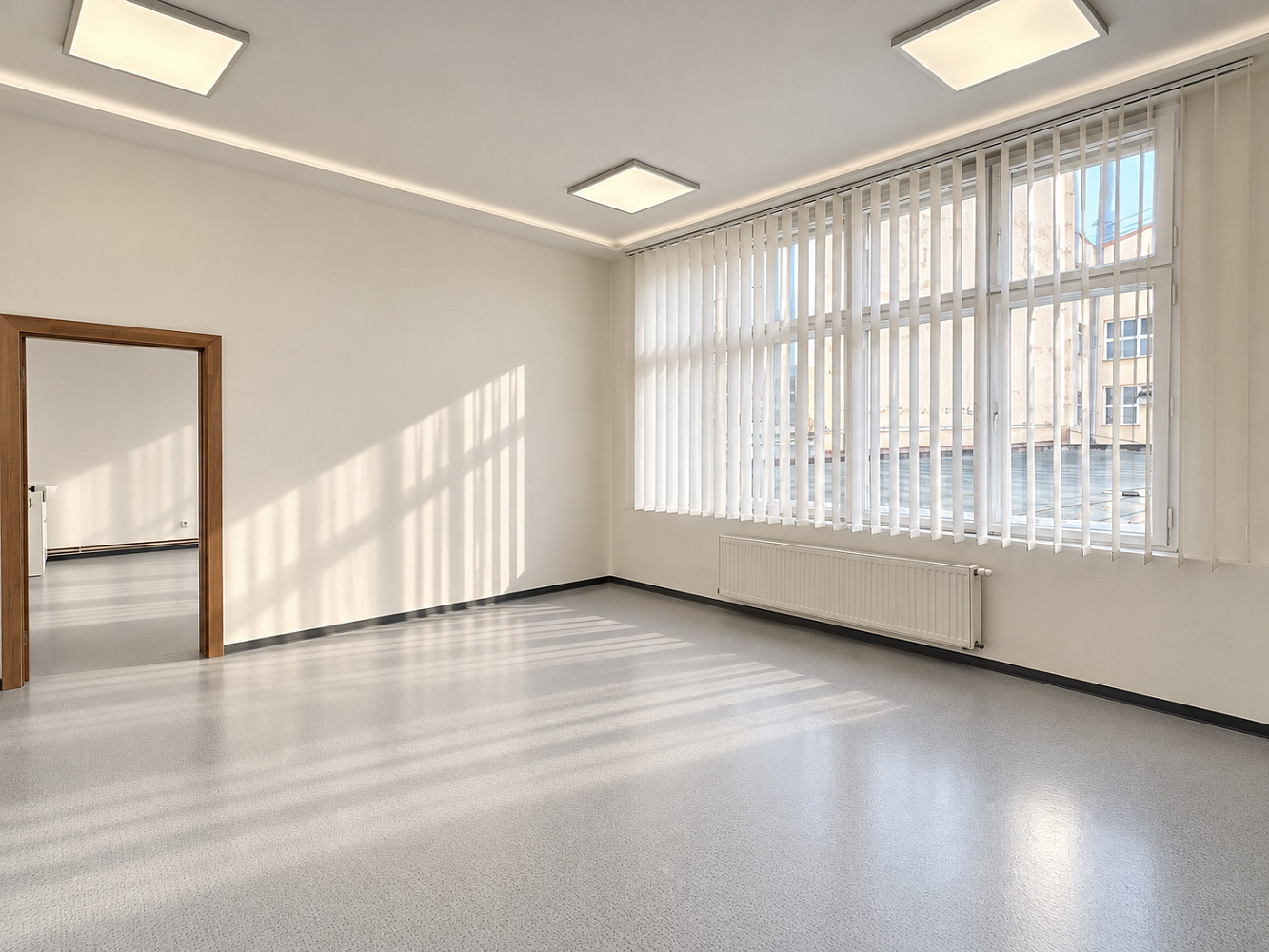 Pronájem kanceláře 109 m² – fotografie 2