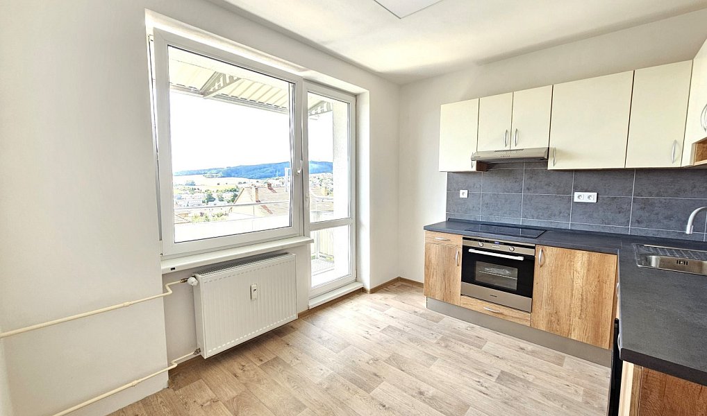 Pronájem bytu 1+1 32 m², Velké Opatovice – náhled fotky 2