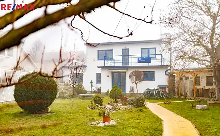 Pronájem domu 137 m² s pozemkem 697 m², K vyhlídce, Praha 4 - Modřany