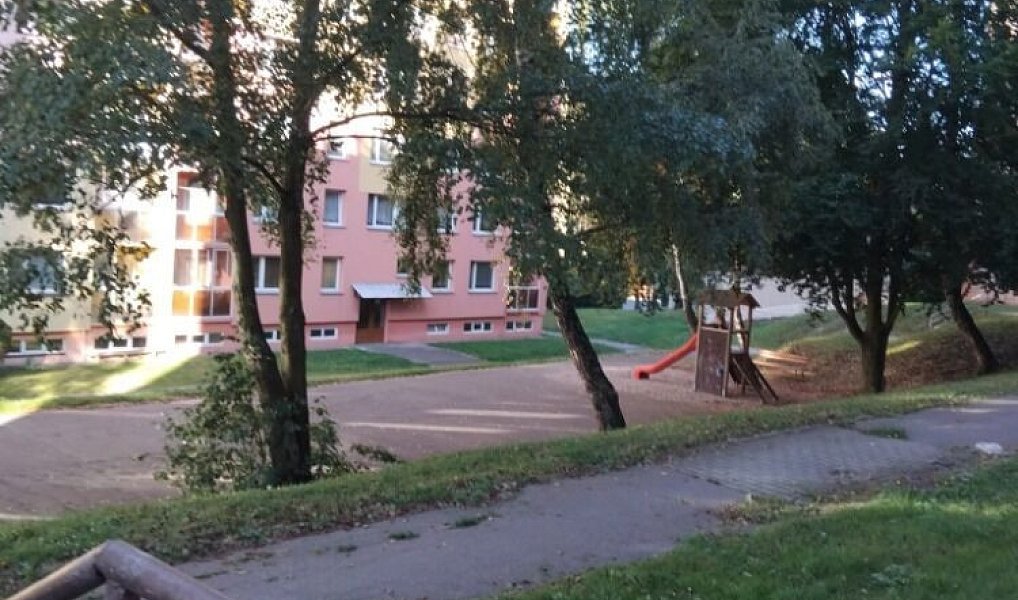 Prodej bytu 3+1 70 m², Vrbno pod Pradědem – náhled fotky 18