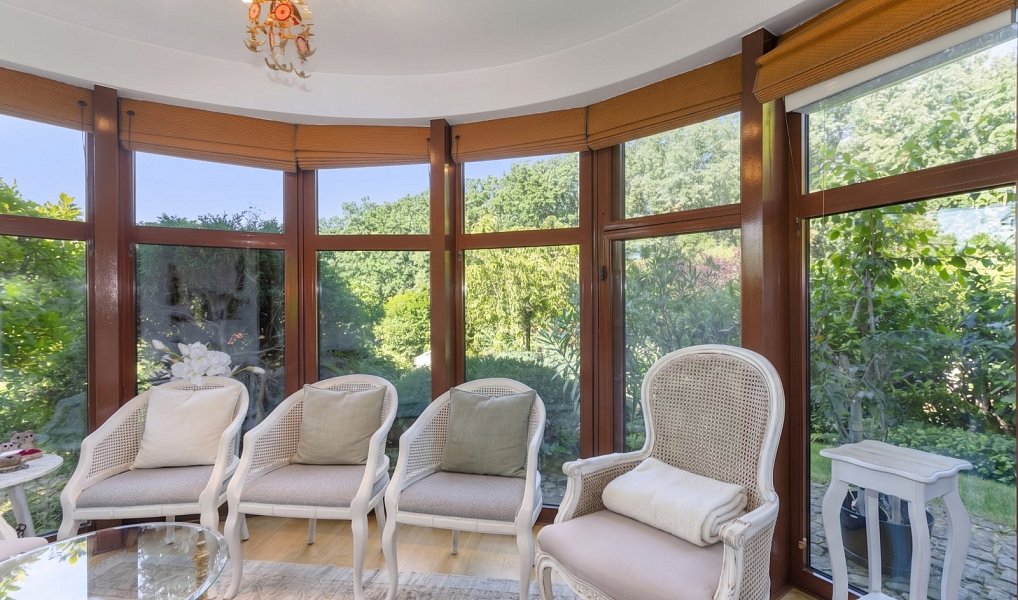 Prodej domu 718 m² s pozemkem 1 306 m², Ráby – náhled fotky 5