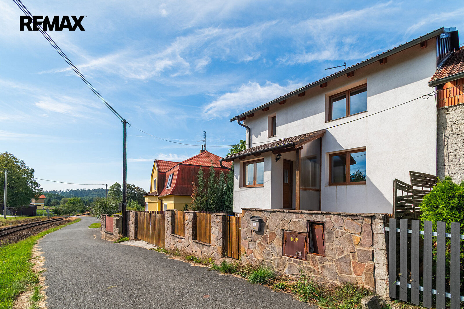 Prodej domu 108 m² s pozemkem 496 m² – fotografie 2