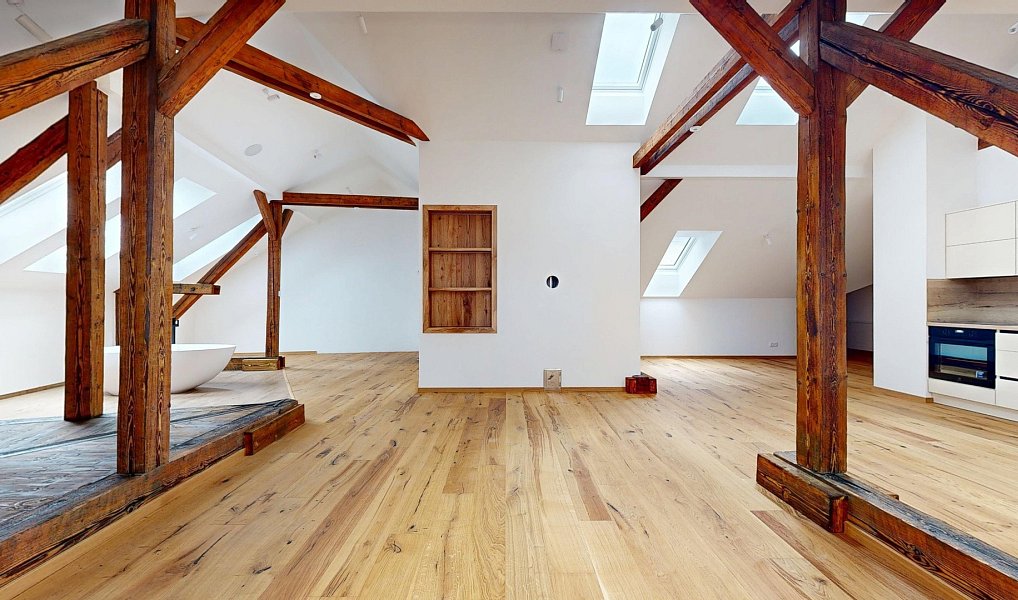 Pronájem bytu atypického 121 m², Jindřichův Hradec – náhled fotky 8