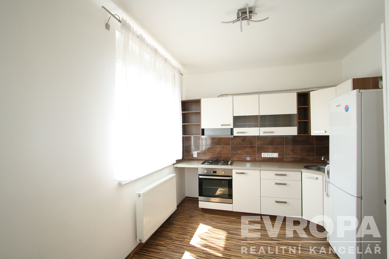 Pronájem bytu 1+1 33 m² — photo 3