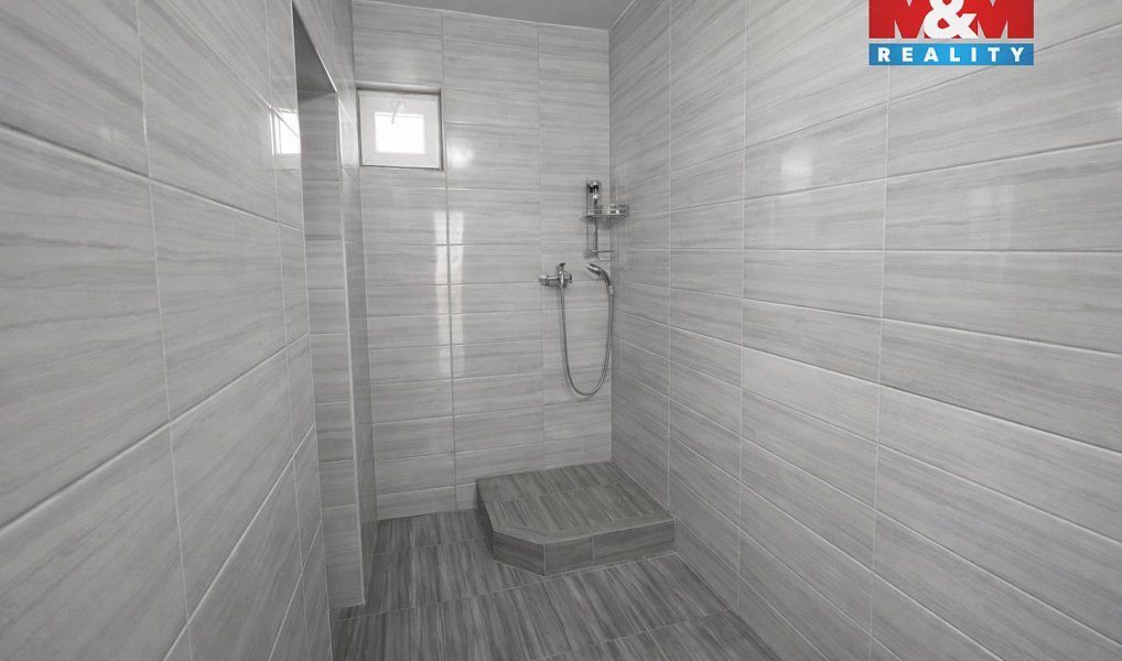 Prodej stavebního pozemku 1 049 m², Žatec – náhled fotky 5