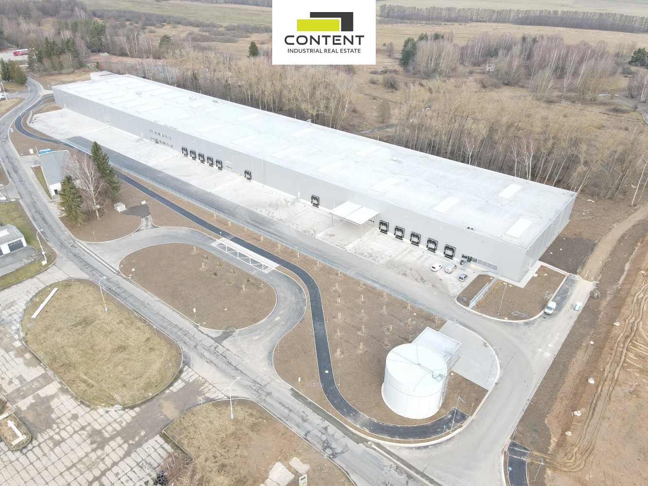 Pronájem výrobních prostor 4 138 m² – fotografie 5