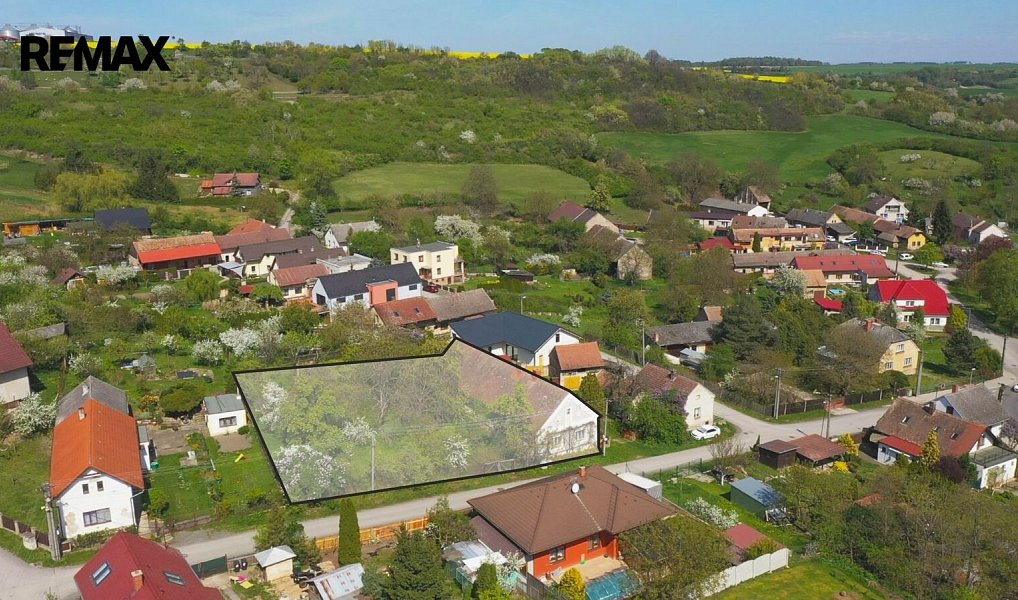 Prodej domu 180 m² s pozemkem 1 532 m², Dobrovice – náhled fotky 15