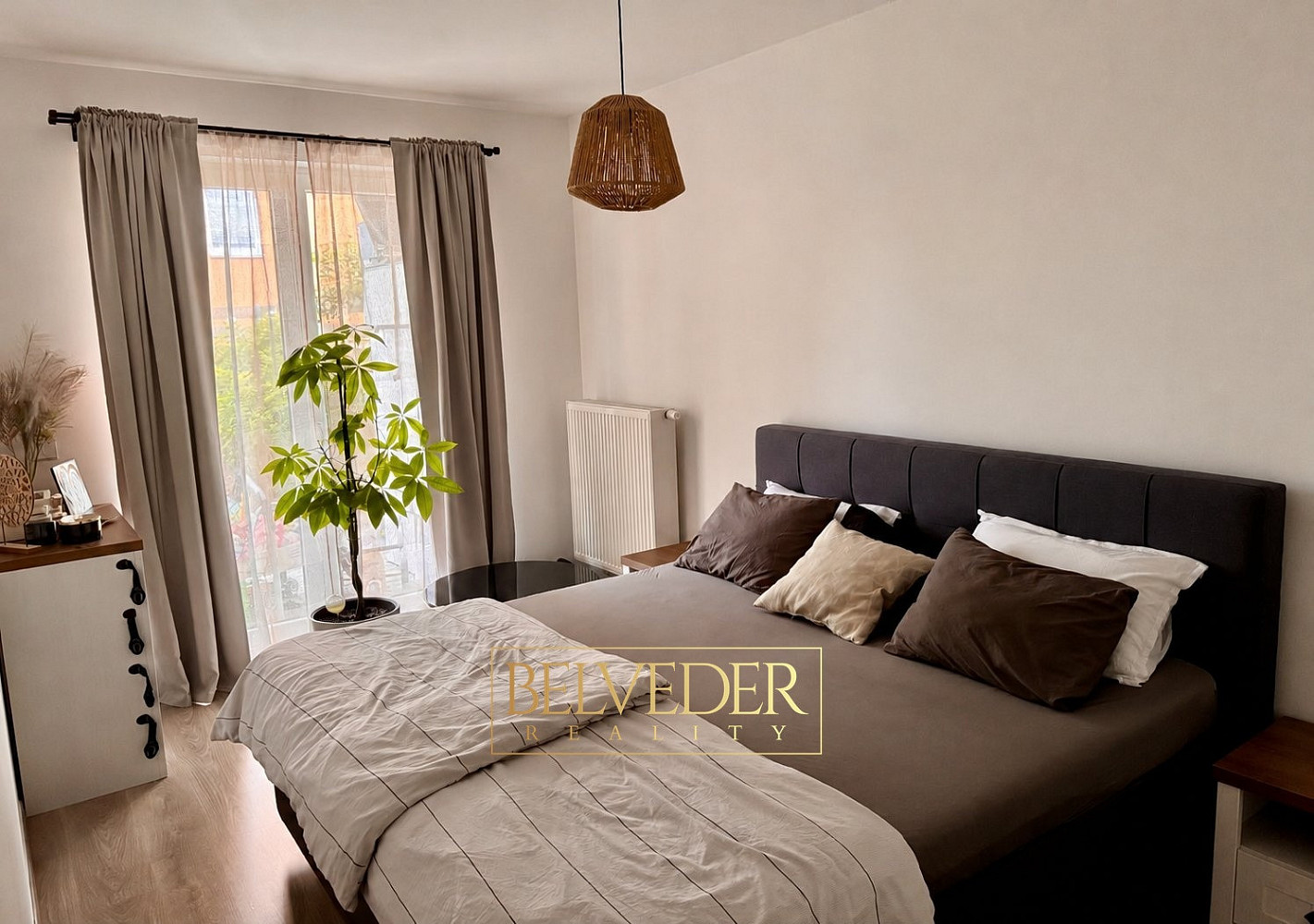 Pronájem bytu 3+kk 98 m² — photo 3