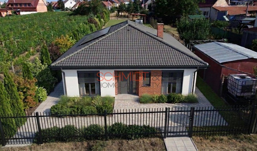 Prodej stavebního pozemku 1 020 m², Šakvice – náhled fotky 8