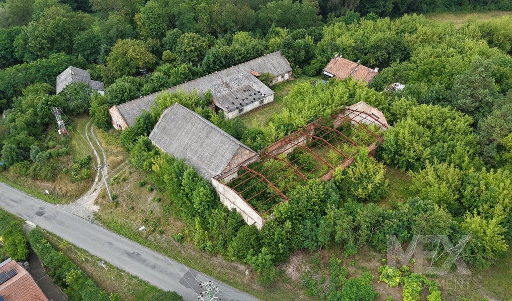 Prodej stavebního pozemku 16 429 m², Košátky – náhled fotky 2