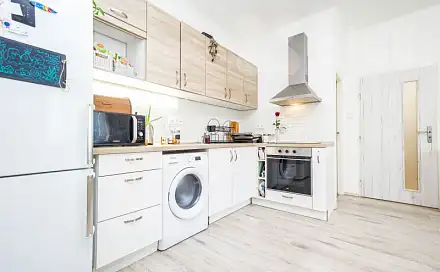 Prodej bytu 2+kk 50 m², Evropská, Praha 6 - Veleslavín