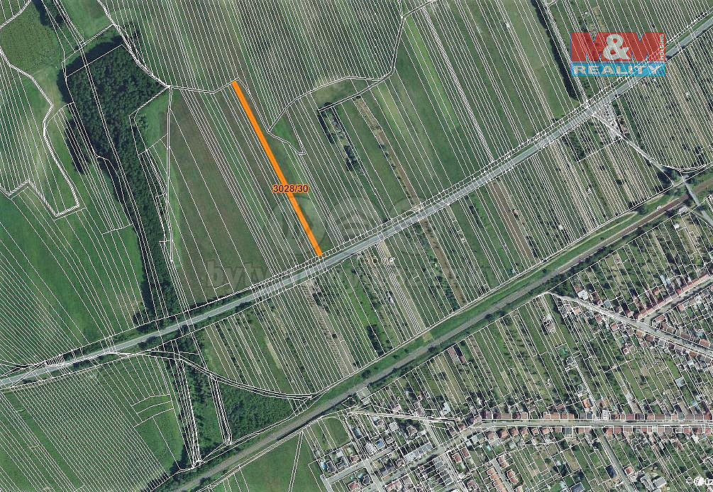 Prodej pole 1 805 m²