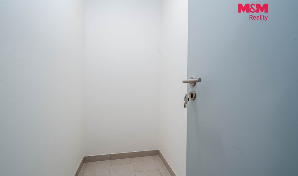 Prodej bytu 2+kk 97 m², Praha – náhled fotky 22