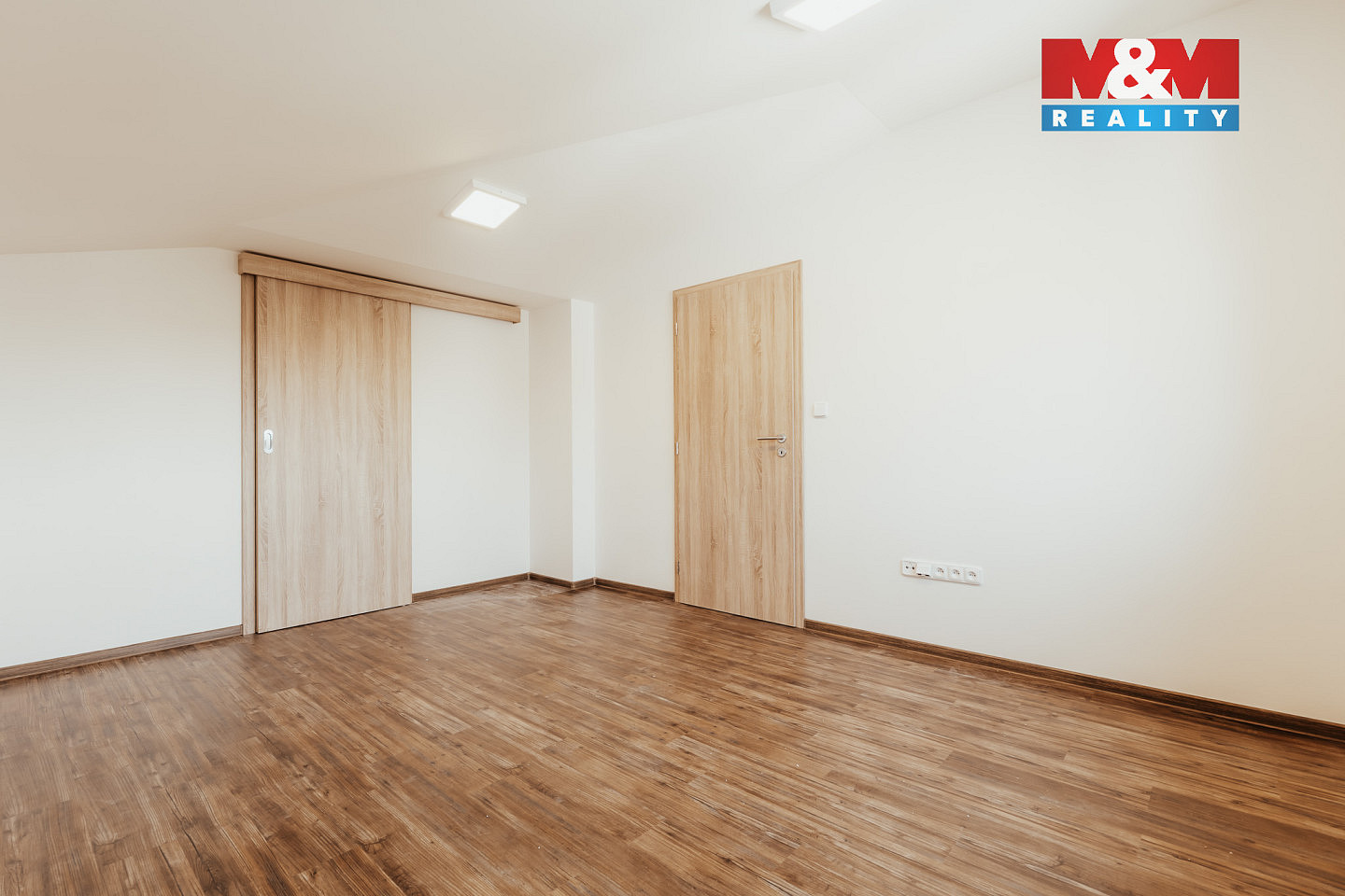 Pronájem bytu 2+kk 89 m² — photo 3