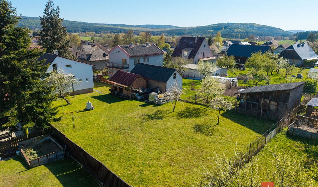 Prodej domu 142 m² s pozemkem 995 m², Strašice – náhled fotky 7