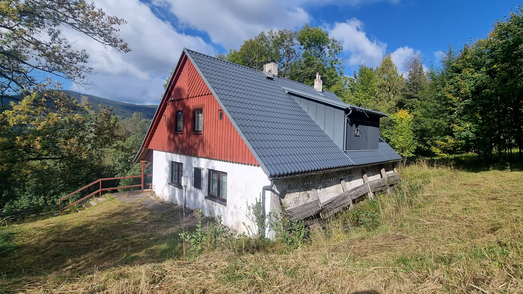 Prodej domu 155 m² s pozemkem 973 m²