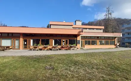 Pronájem obchodních prostor 147 m², Jasenická, Vsetín