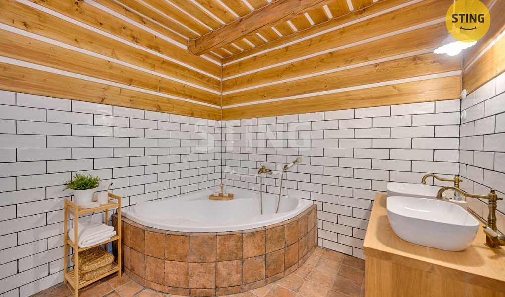 Prodej domu 208 m² s pozemkem 936 m², Rudník – náhled fotky 15