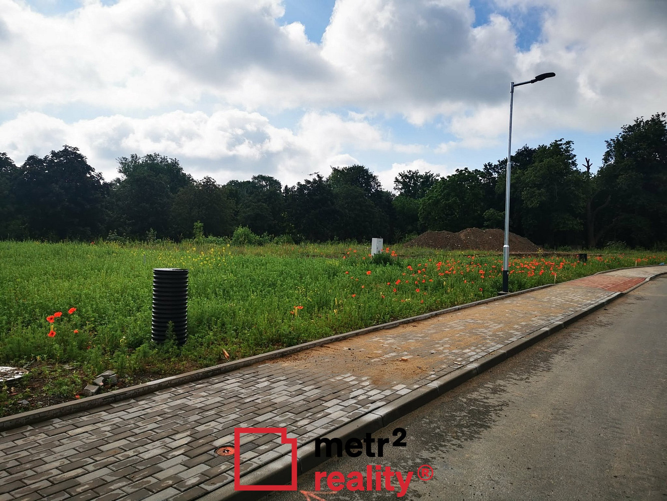 Prodej stavebního pozemku 772 m² – fotografie 4