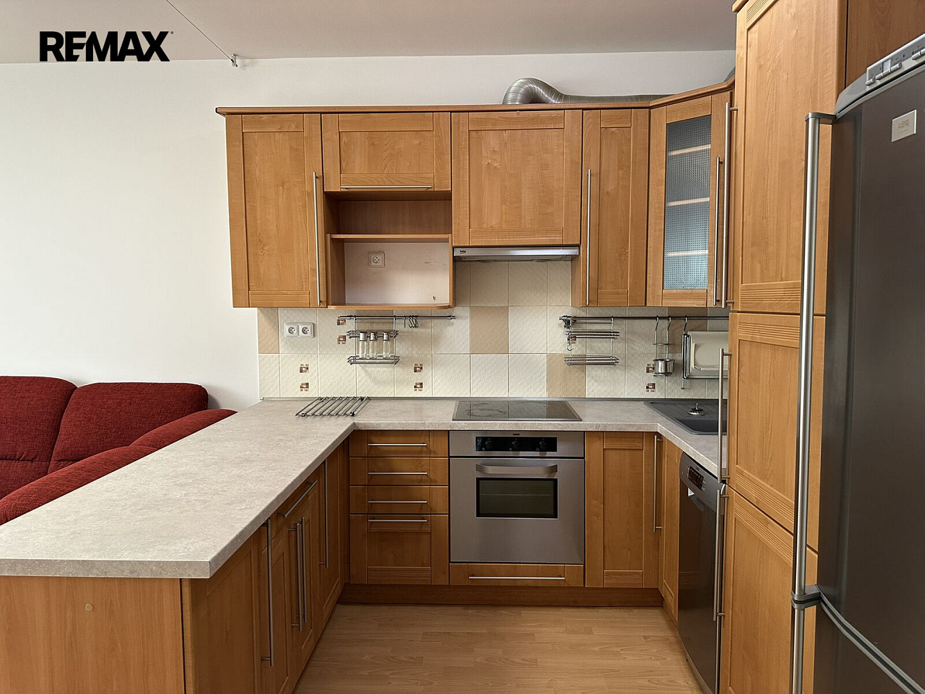 Pronájem bytu 2+kk 57 m² – fotografie 3