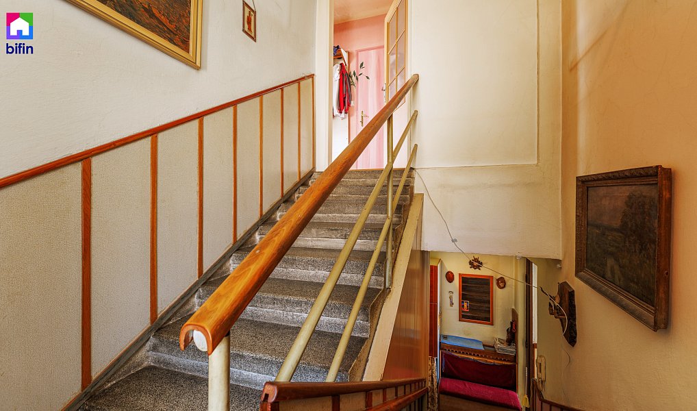 Prodej domu 196 m² s pozemkem 1 669 m², Všenory – náhled fotky 12