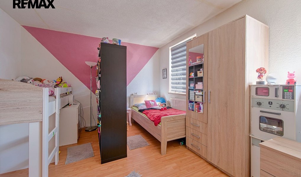 Prodej domu 332 m² s pozemkem 104 m², Aš – náhled fotky 12