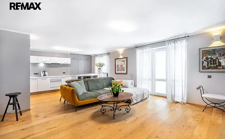 Pronájem bytu 3+kk 82 m²