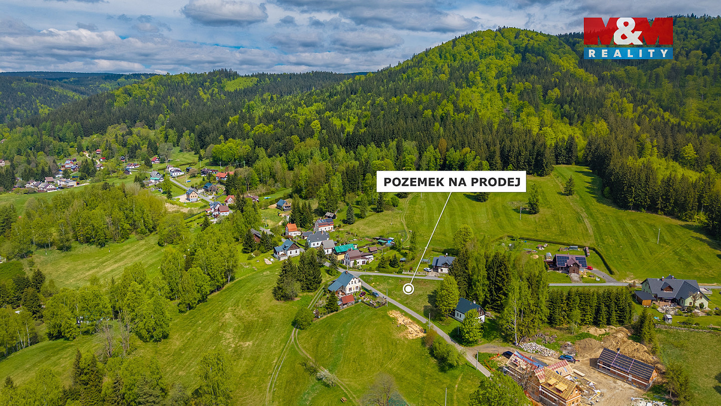 Prodej stavebního pozemku 1 079 m² — photo 3