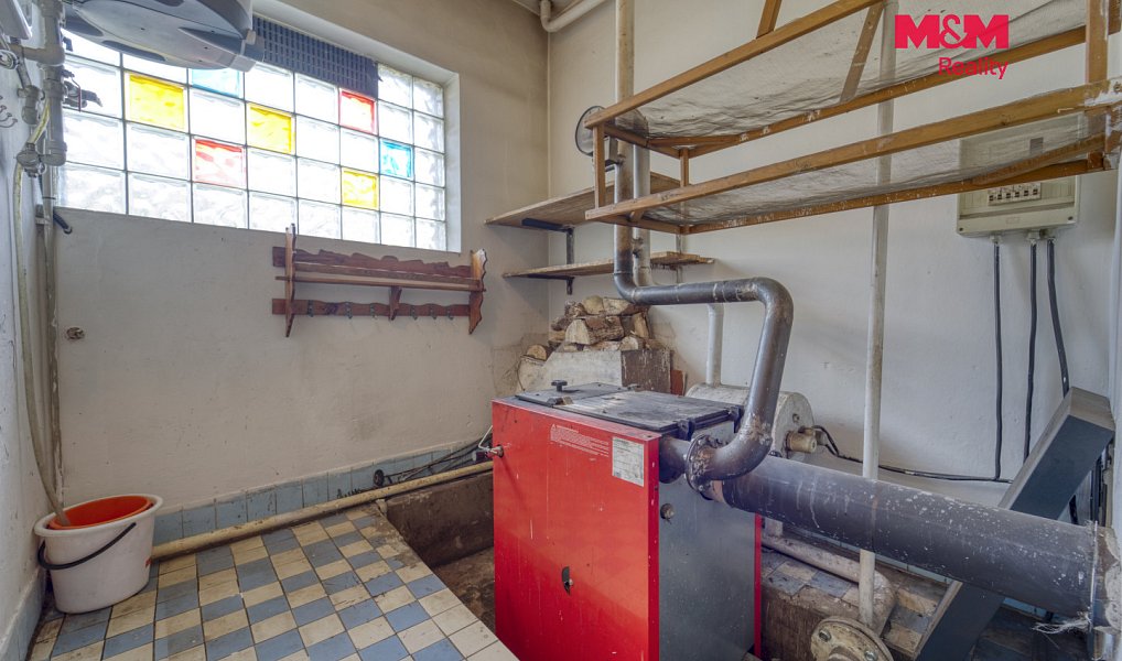 Prodej domu 170 m² s pozemkem 1 474 m², Lubenec – náhled fotky 14
