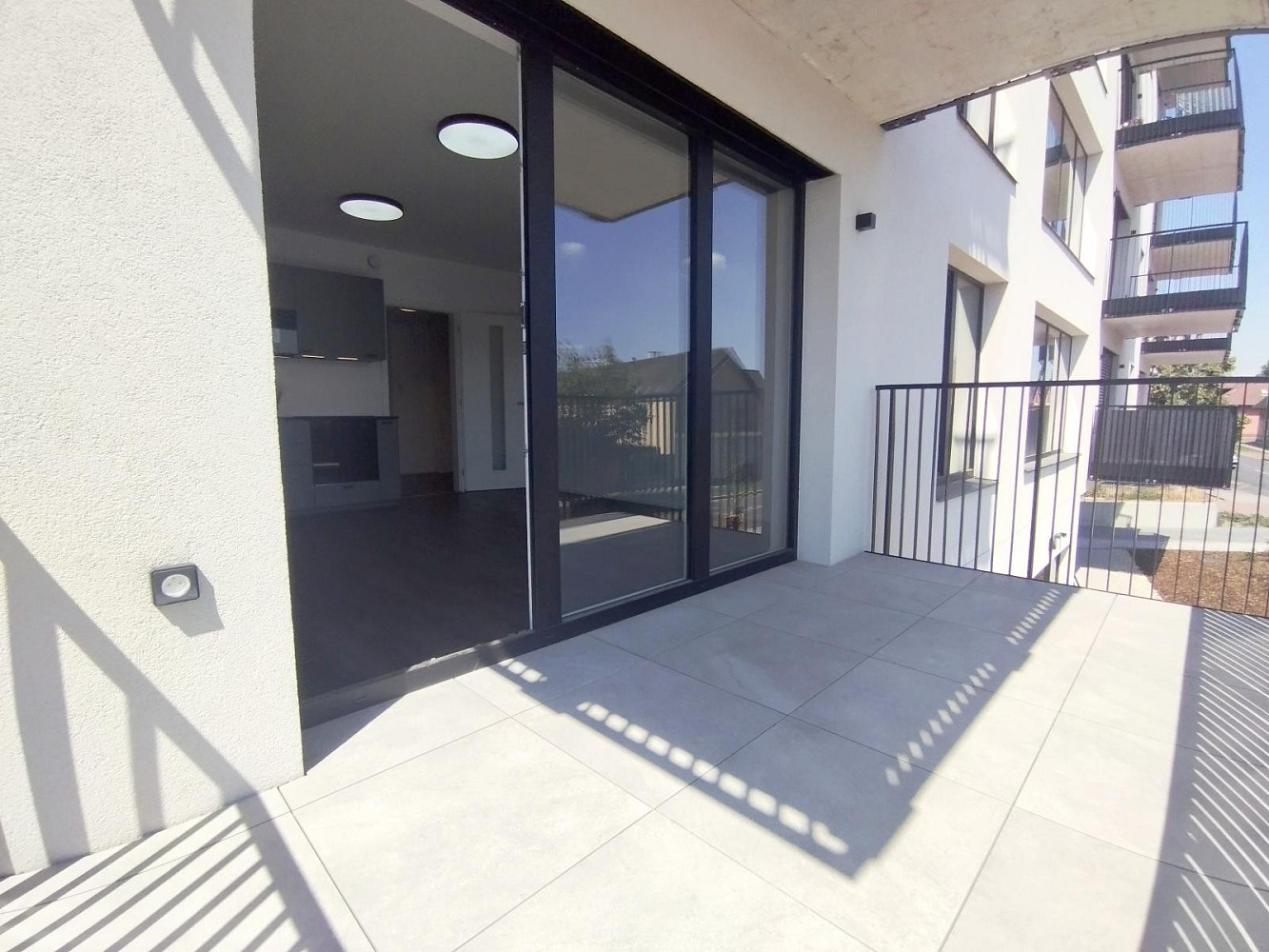 Pronájem bytu 1+kk 43 m² – pohled 6