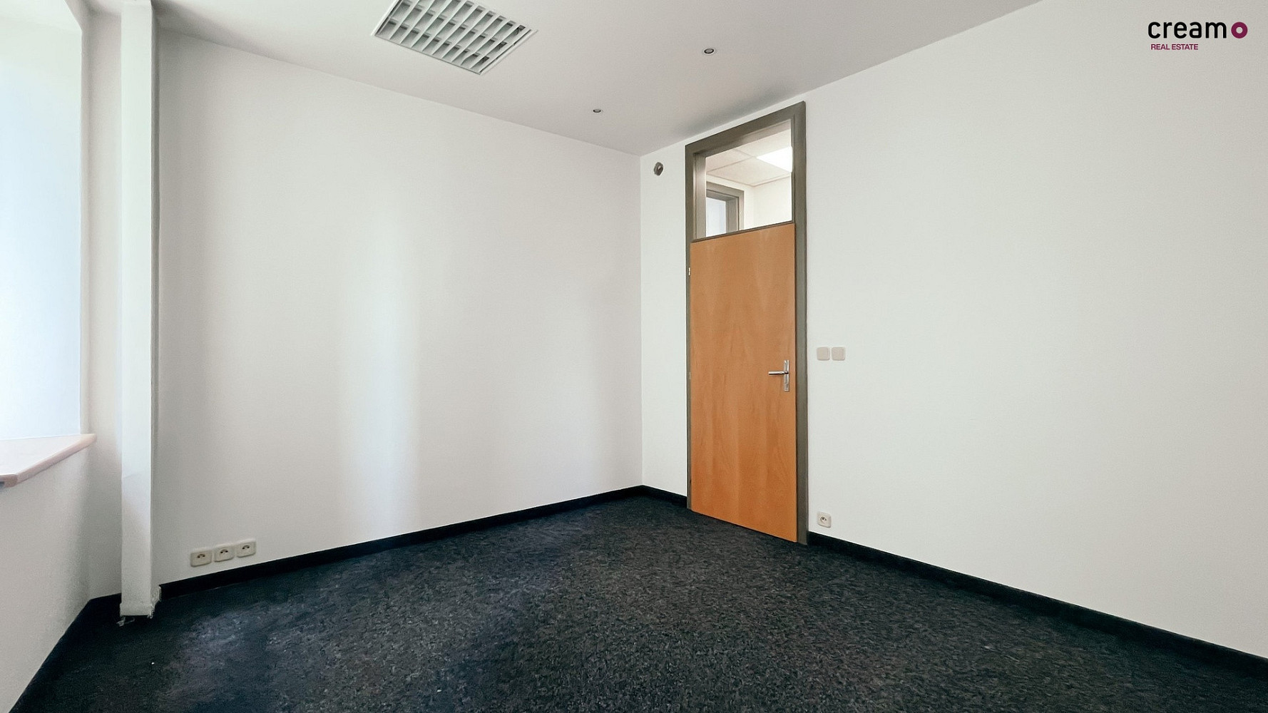 Pronájem kanceláře 14 m² — photo 4