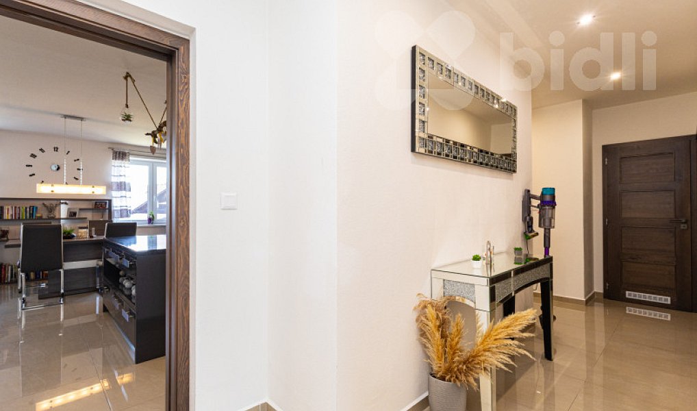 Prodej domu 189 m² s pozemkem 921 m², Nýrsko – náhled fotky 9