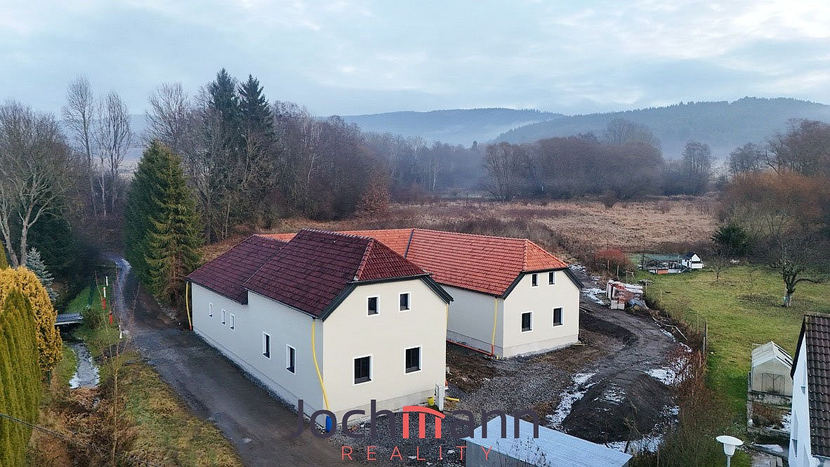 Prodej domu 294 m² s pozemkem 1 519 m² — photo 2
