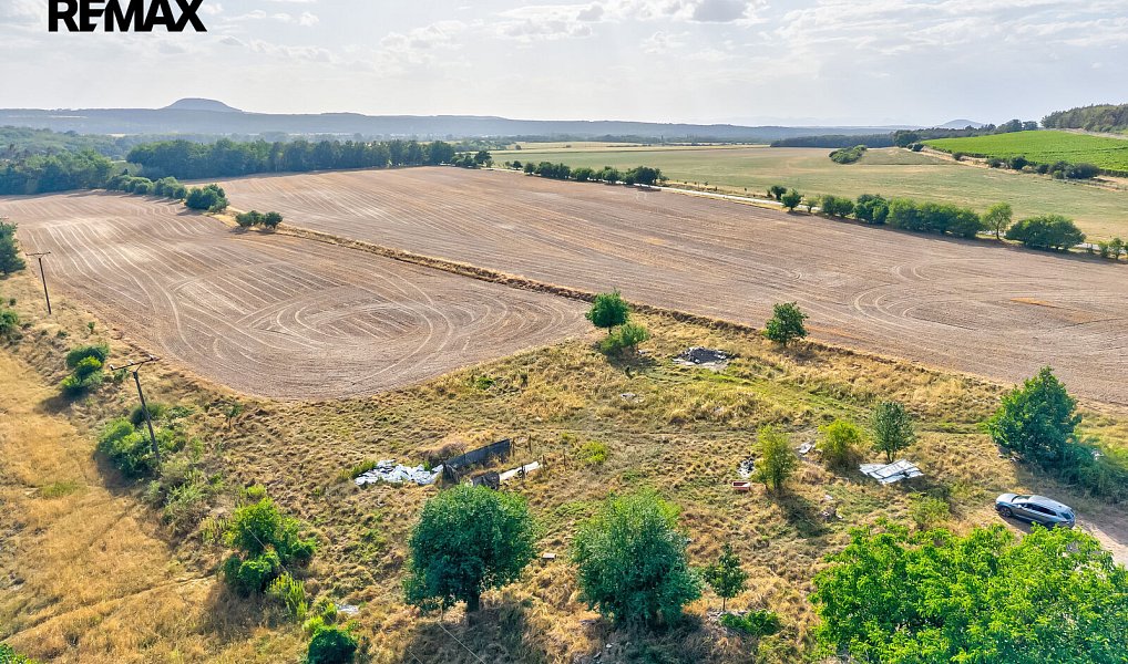 Prodej stavebního pozemku 7 108 m², Liběchov – náhled fotky 6