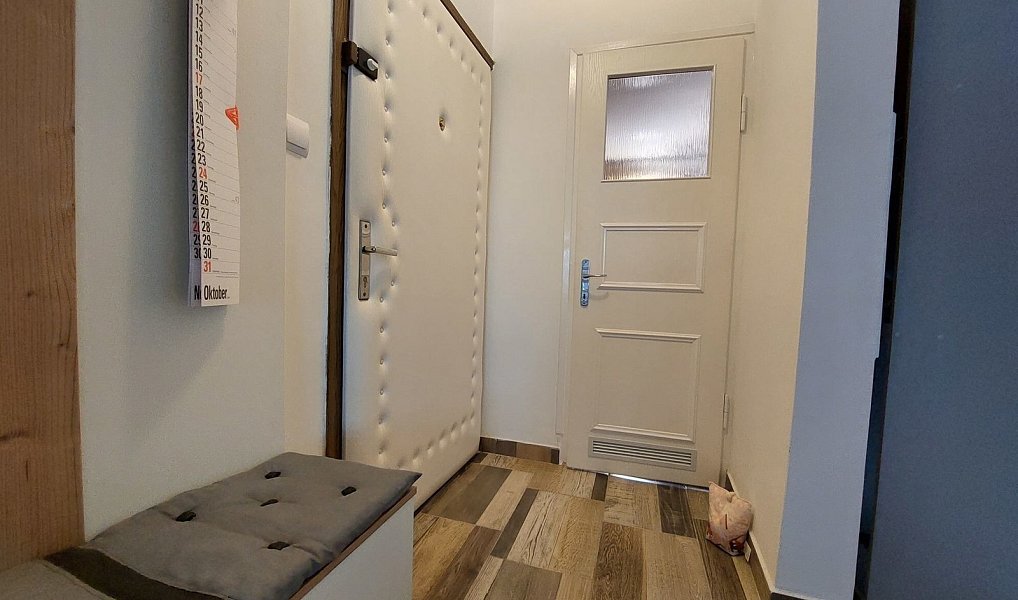 Prodej bytu 2+kk 55 m², Karlovy Vary – náhled fotky 9