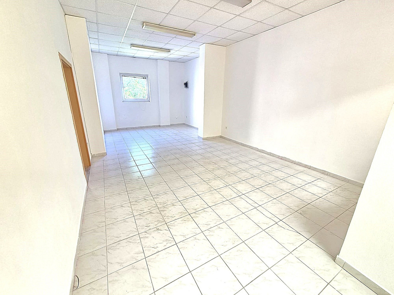 Pronájem kanceláře 20 m² – fotografie 4