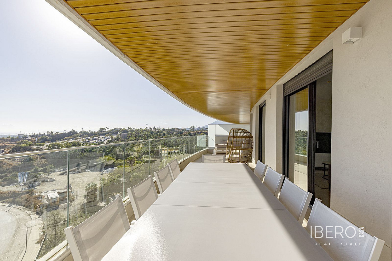 Piso 4+kk – Estepona, Barriada Islas Canarias - Vista 3