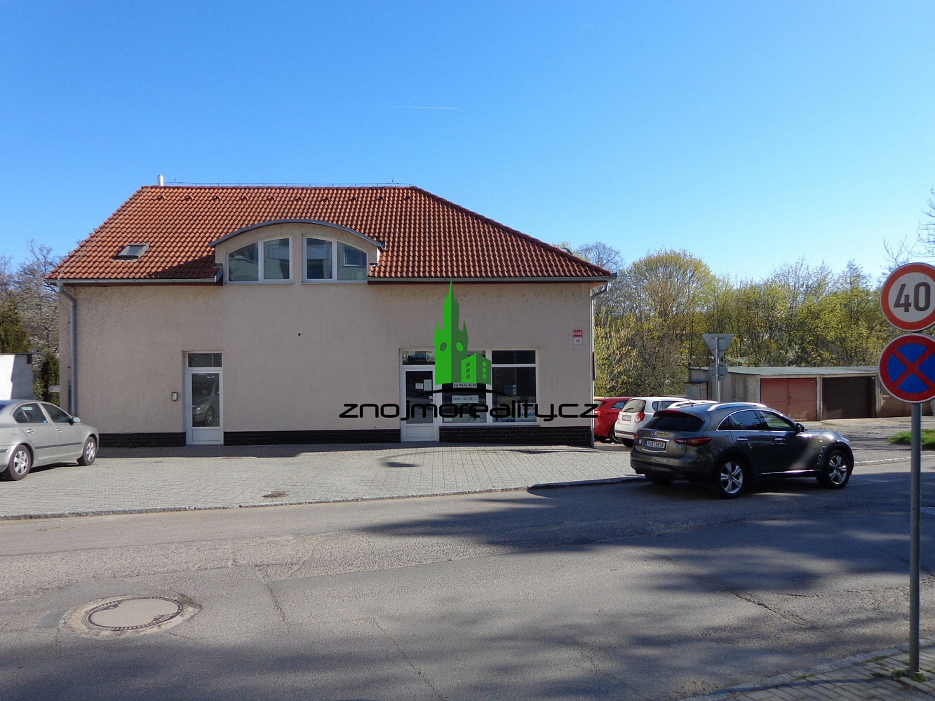 Prodej obchodních prostor 300 m²
