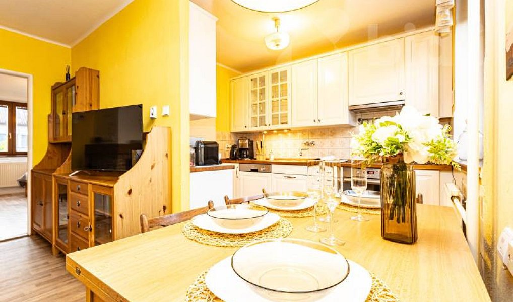 Prodej domu 220 m² s pozemkem 815 m², Studená – náhled fotky 6