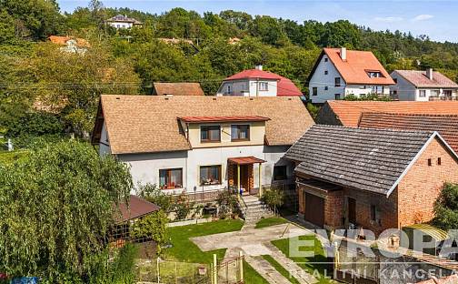 Prodej domu 157 m² s pozemkem 1 115 m², Podhorní Újezd a Vojice - Vojice, okres Jičín