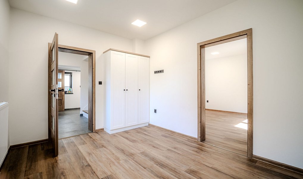 Prodej domu 138 m² s pozemkem 197 m², Dlouhomilov – náhled fotky 14
