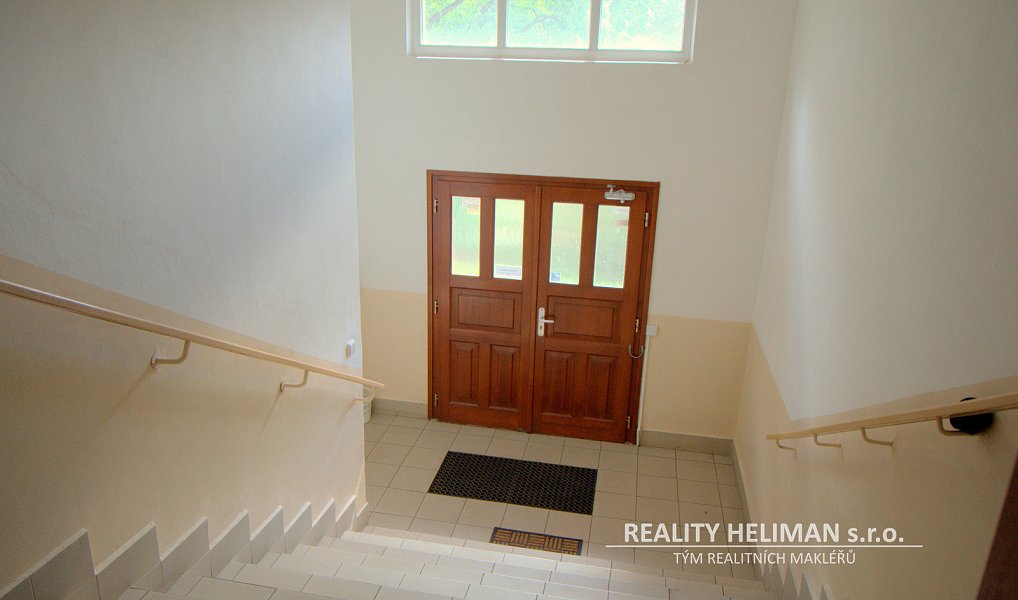Pronájem bytu 3+1 68 m², Praha – náhled fotky 18