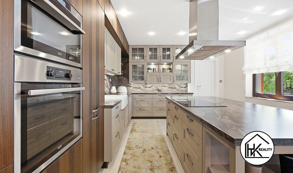 Prodej domu 300 m² s pozemkem 3 840 m², Libouchec – náhled fotky 15