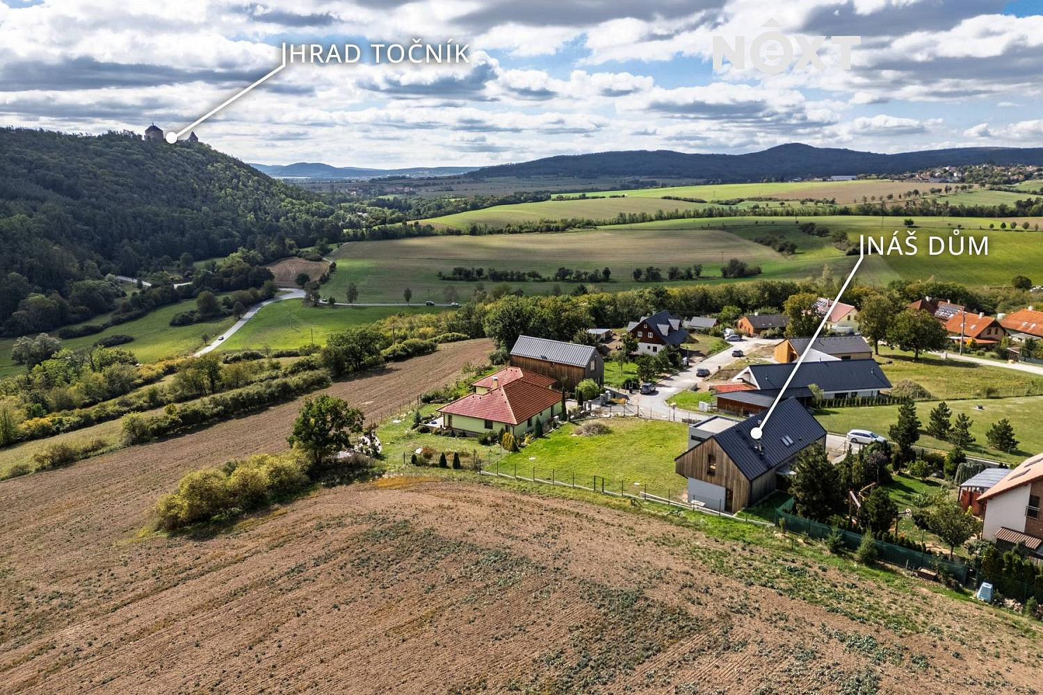 Prodej domu 214 m² s pozemkem 1 127 m² – fotografie 2