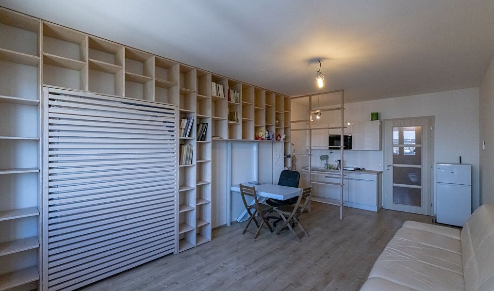 Prodej bytu 1+kk 33 m², Praha – náhled fotky 3
