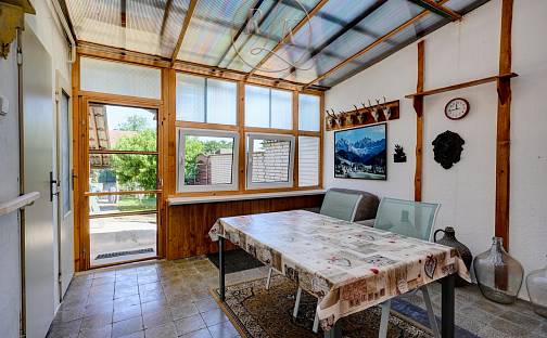 Prodej domu 70 m² s pozemkem 180 m², Jezeřany-Maršovice, okres Znojmo