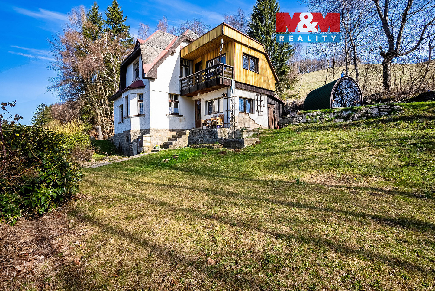 Prodej domu 160 m² s pozemkem 1 160 m²